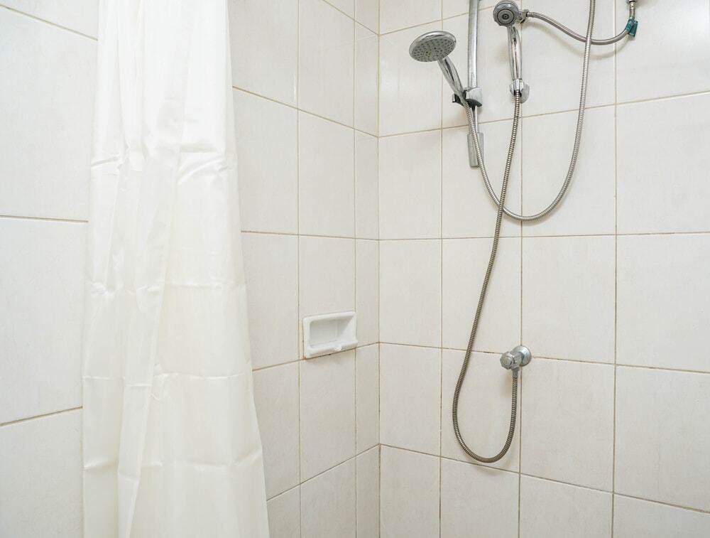 Джакарта: Elegant 2br Apartment at Thamrin Executive Residence