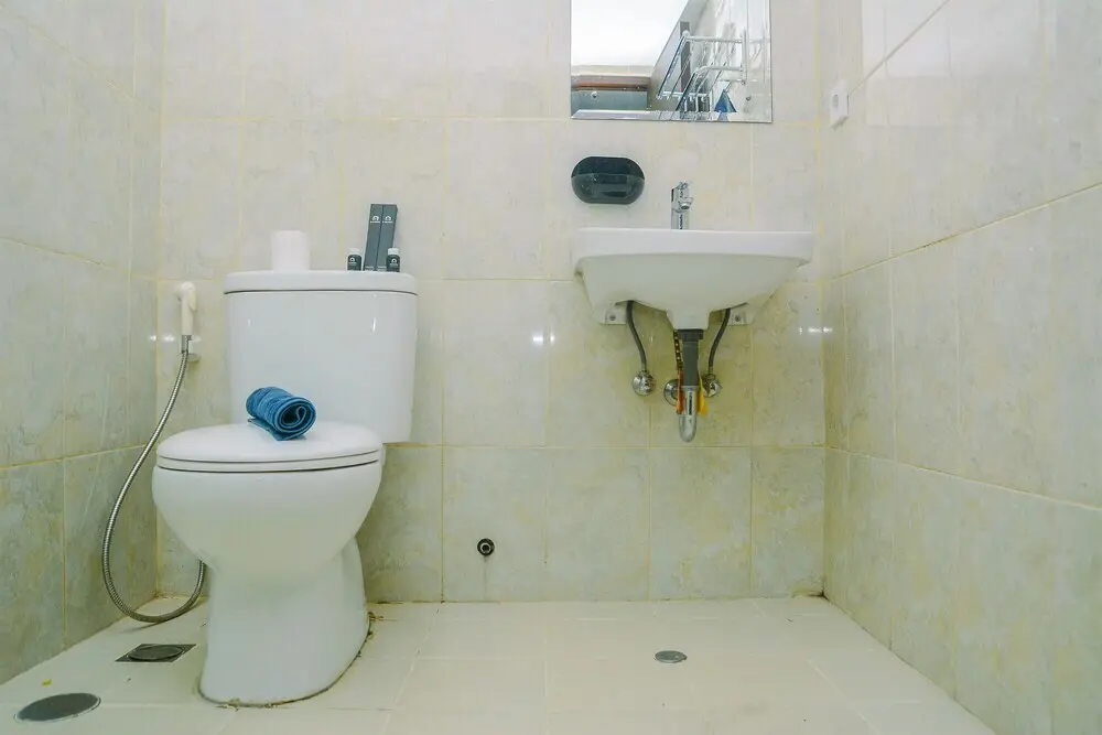 Джакарта: Comfy and Beautiful 1BR at Tamansari The Hive Apartment