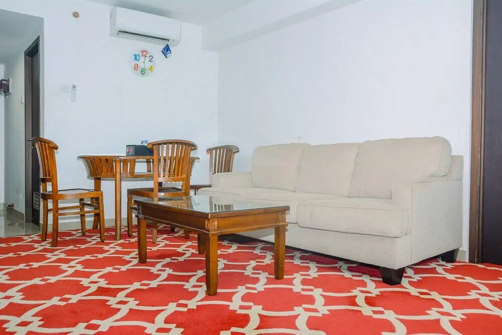 Джакарта: Comfy and Beautiful 1BR at Tamansari The Hive Apartment