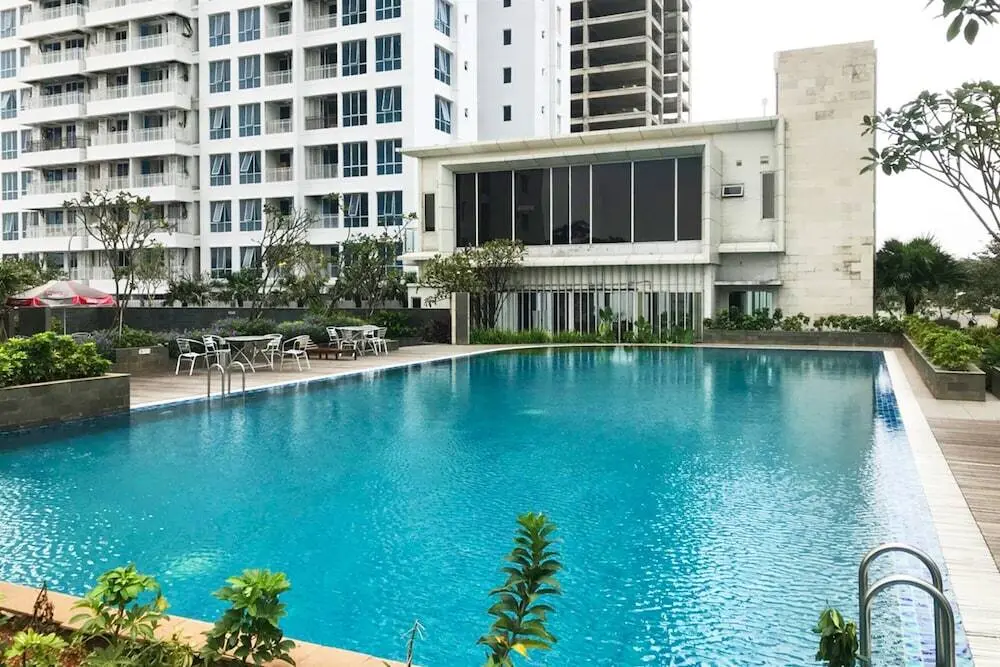 Джакарта: Well Appointed 1BR Apartment at The Aspen Residences