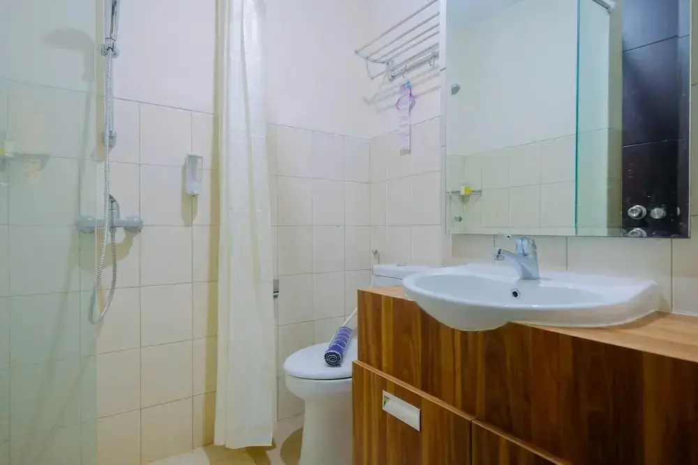 Джакарта: Well Appointed 1BR Apartment at The Aspen Residences