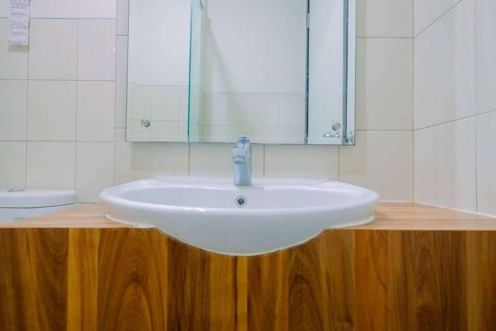Джакарта: Well Appointed 1BR Apartment at The Aspen Residences