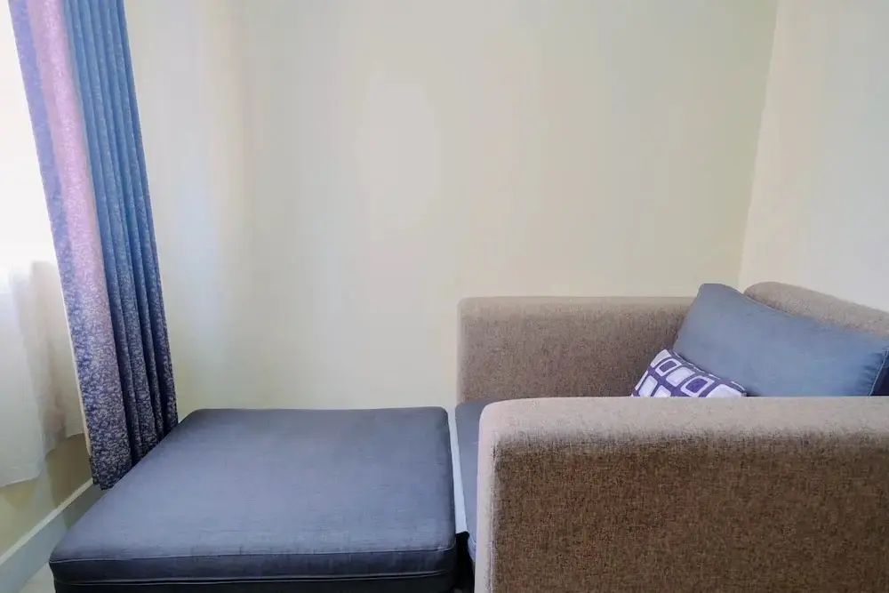 Джакарта: Well Appointed 1BR Apartment at The Aspen Residences