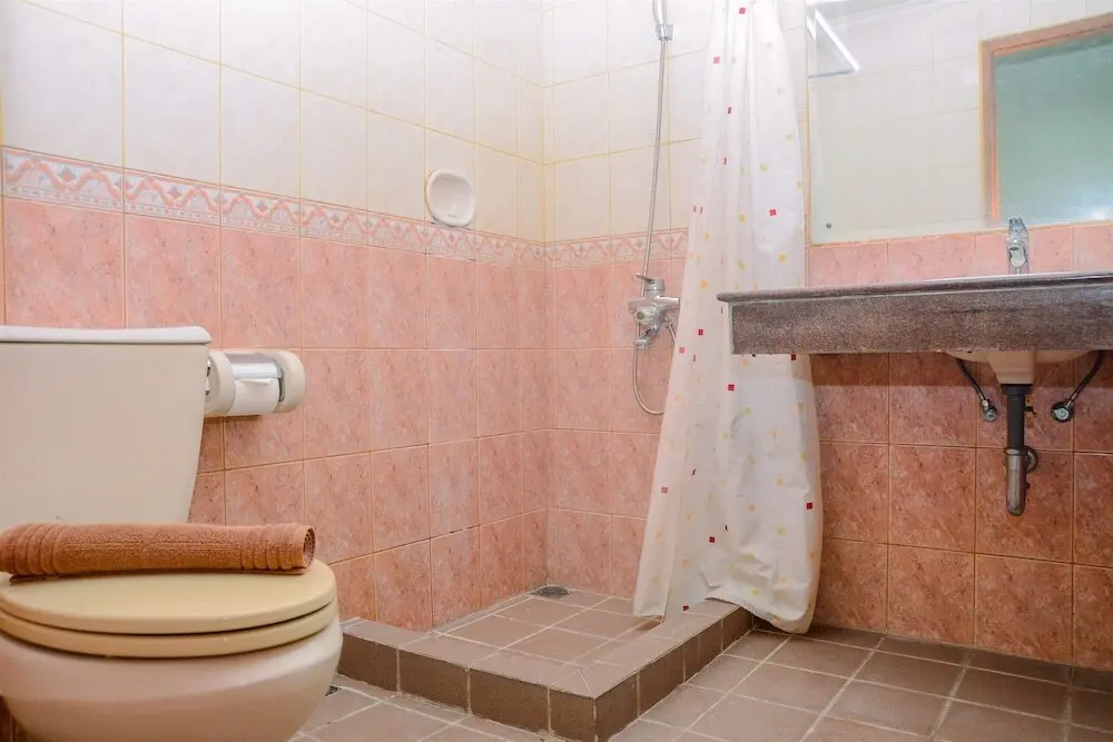 Джакарта: City View 3BR at Ambassador 1 Apartment By Travelio