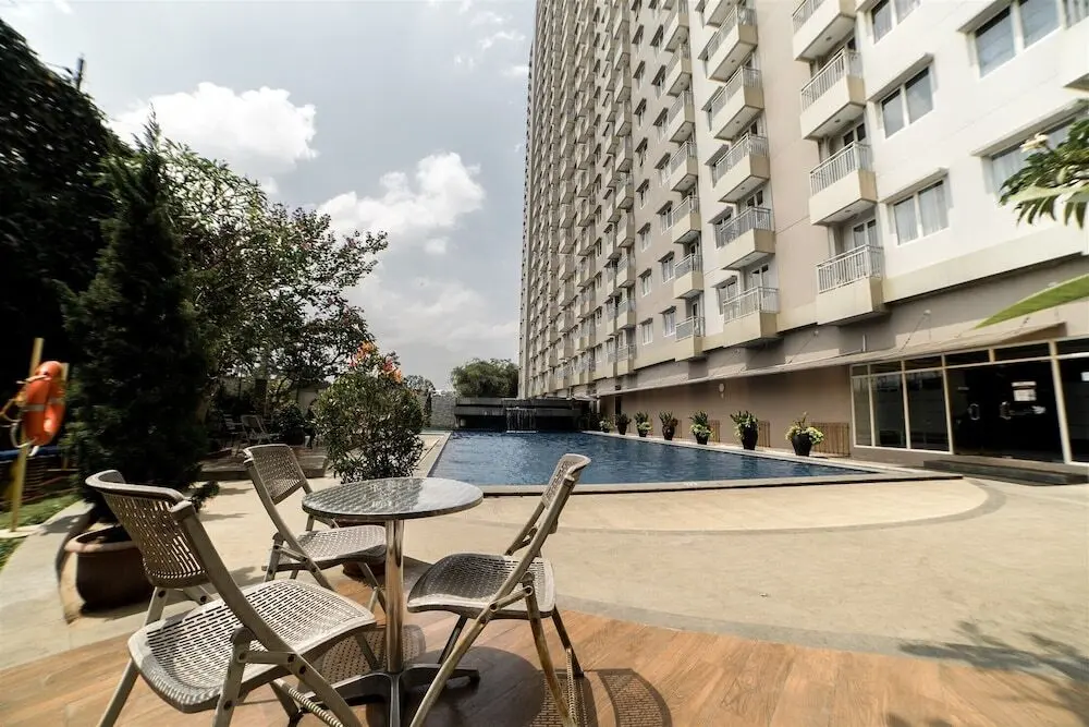 Бандунг: Compact 2BR @ Galeri Ciumbuleuit 2 Apartment near Dago