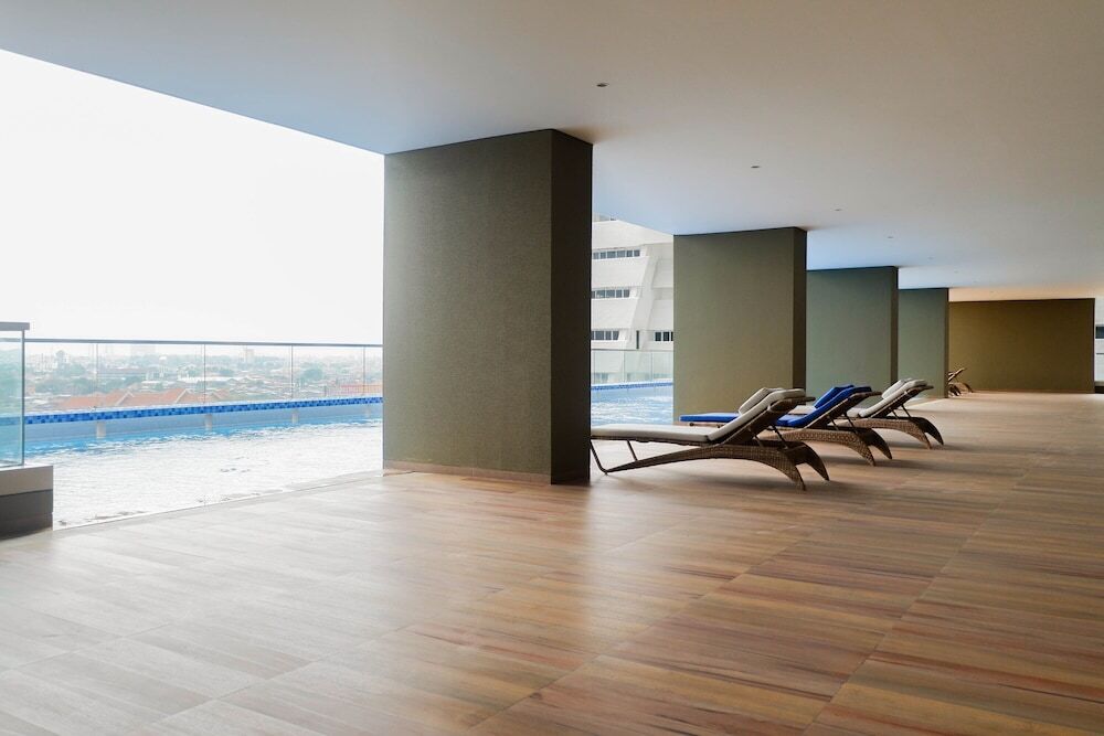 Сурабая: Comfy 1br Apartment at Praxis