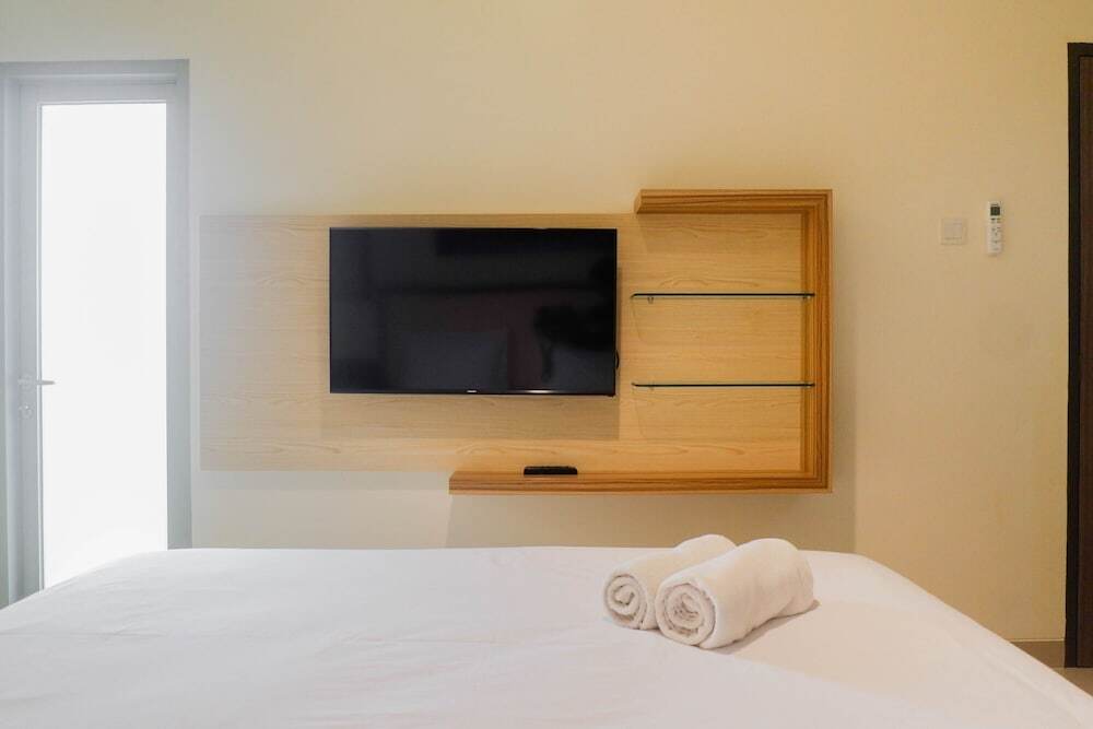 Сурабая: Cozy 1BR Apartment at Praxis