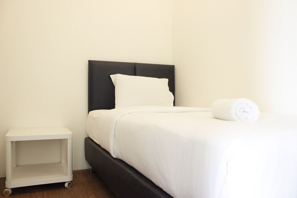 Бандунг: Premium 2BR Tamansari Panoramic Apartment