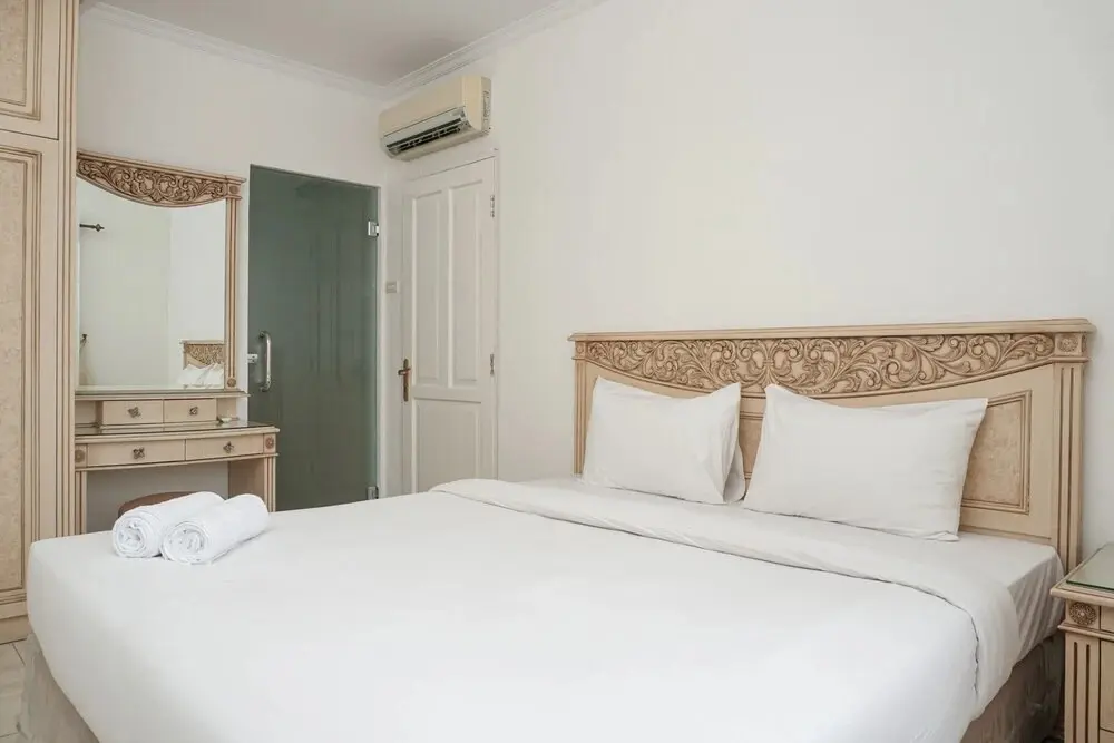 Джакарта: Brand New 3BR at Puri Garden Apartment