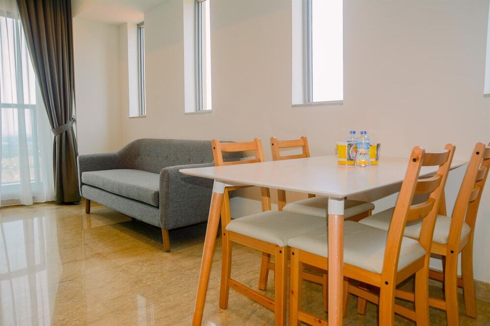 Luxurious And Pleasant 2br Branz Bsd City Apartment — фото 1