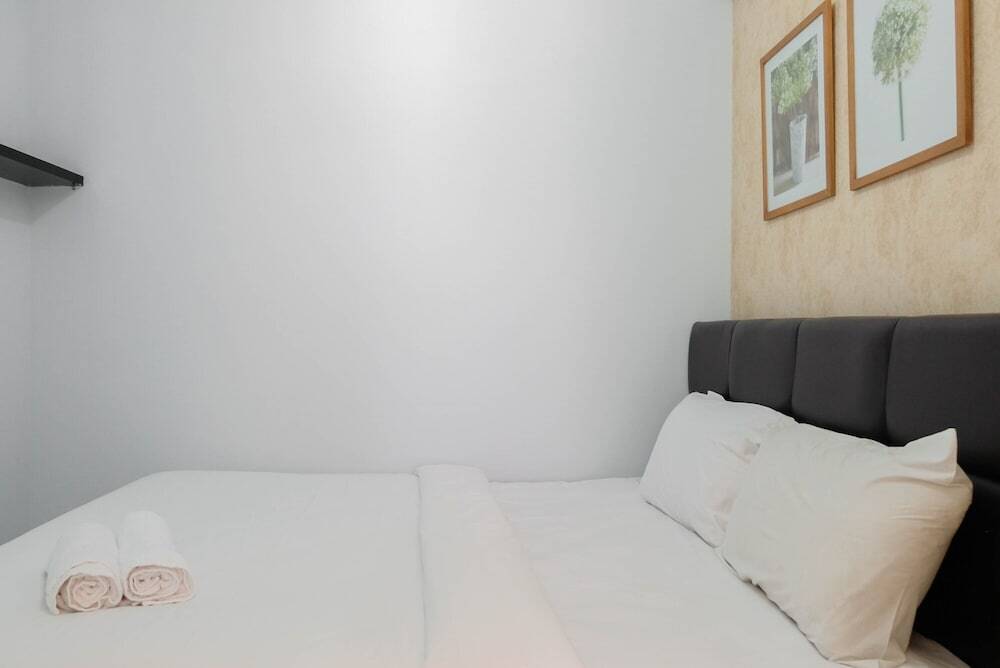 Тангеранг: Cozy and Minimalist 2BR Apartment at Ayodhya Residence