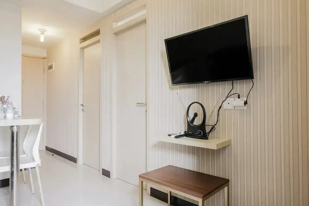 Тангеранг: Luxurious and Convenient 2BR 19 Avenue Apartment