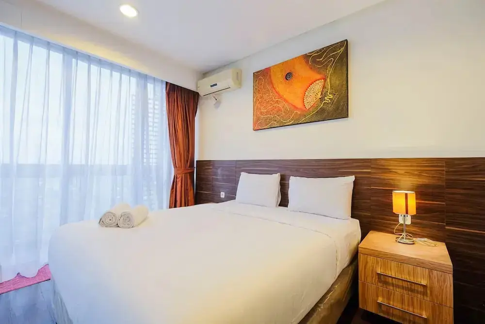 Джакарта: Elegant 1BR Apartment at Kemang Mansion