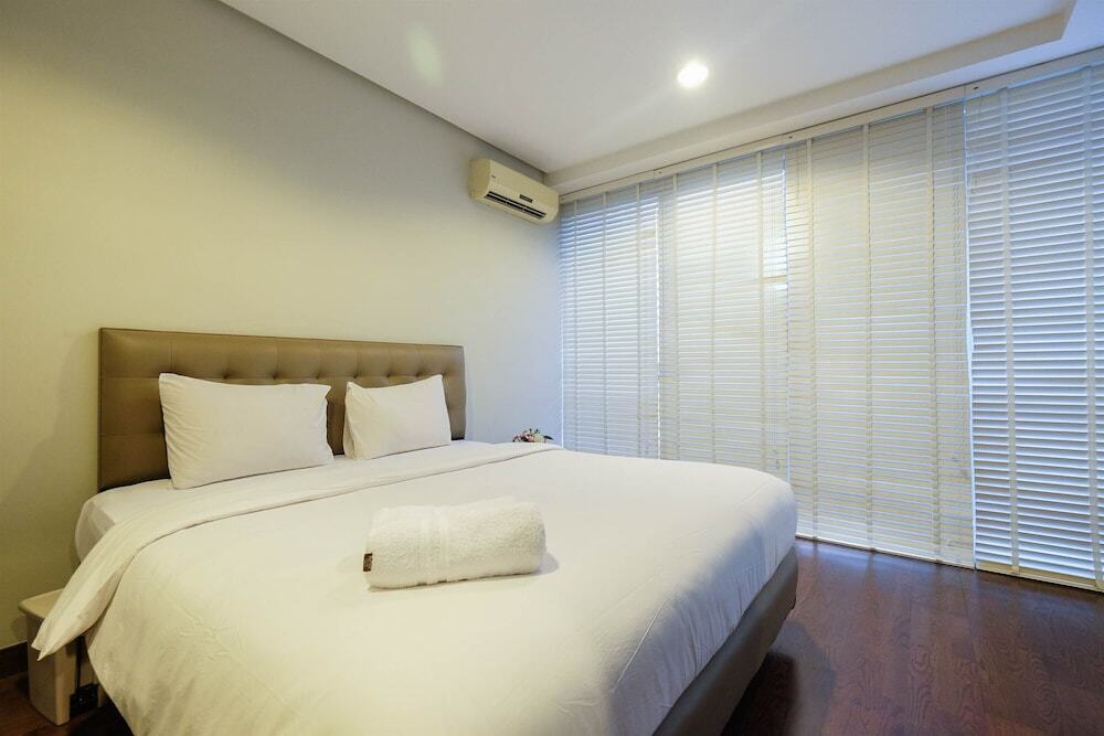 Джакарта: Beautiful 1BR at Kemang Mansion Apartment By Travelio