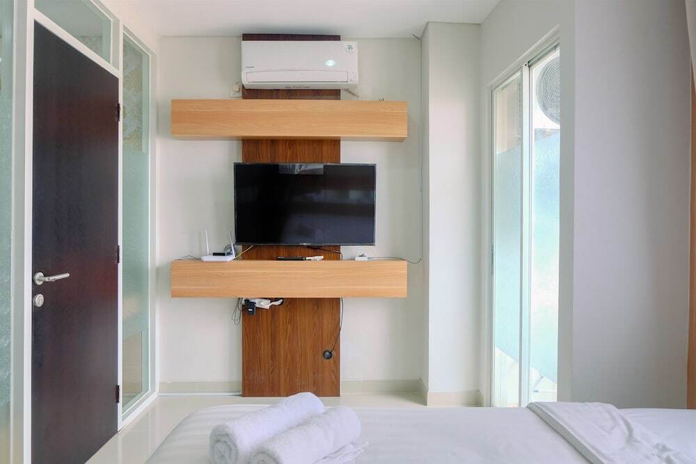 Депок: Homey Stay 1BR Apartment @ Atlanta Residence