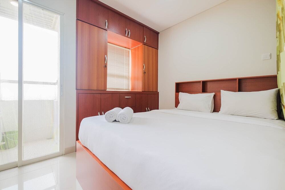 Депок: Minimalist and Comfy 1BR Atlanta Depok Apartment