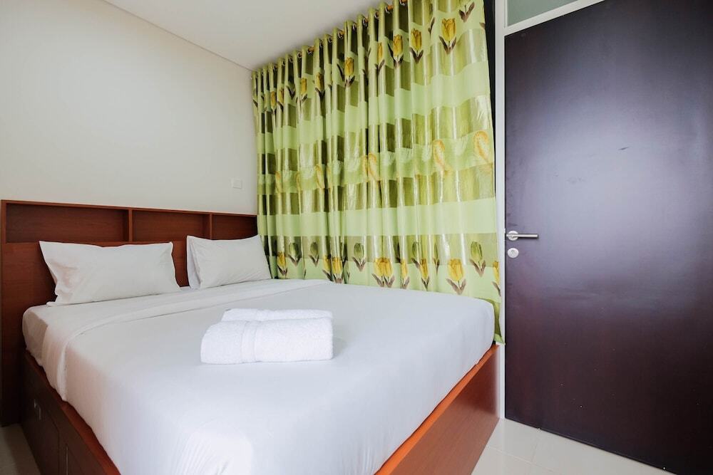Депок: Minimalist and Comfy 1BR Atlanta Depok Apartment