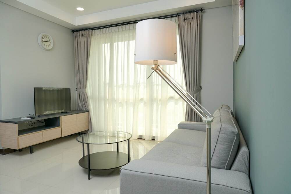 Джакарта: Cozy 4 Pax 2BR Apartment at Gallery West Residence