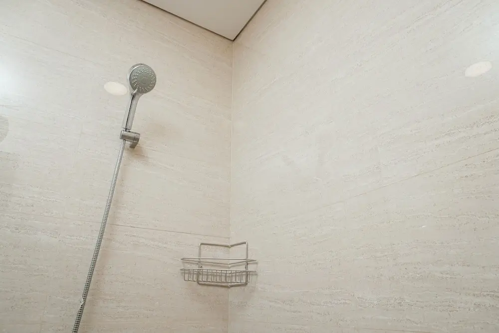 Джакарта: 1BR Apartment with Study Room at Gallery West Residence