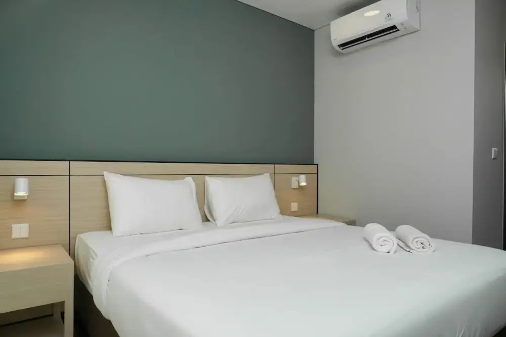 Джакарта: 1BR Apartment with Study Room at Gallery West Residence