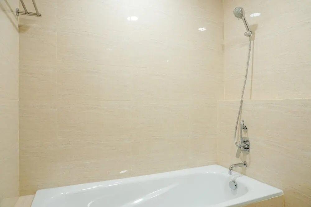 Джакарта: Comfy 4 Pax 2BR Apartment at Gallery West Residence