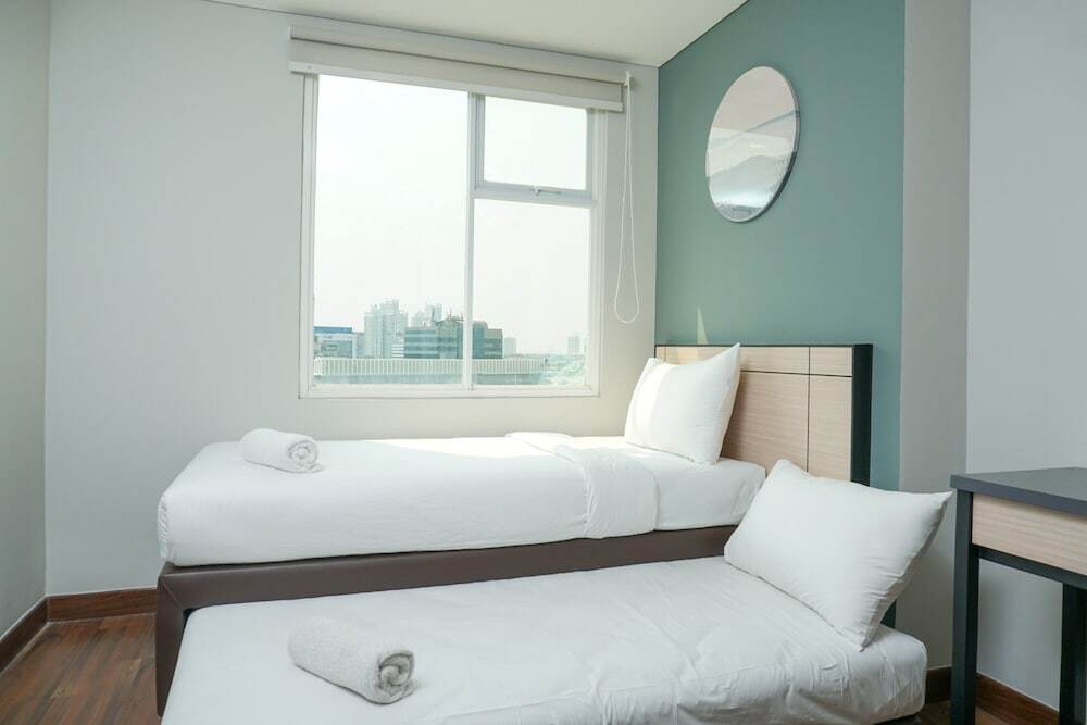 Джакарта: Comfy 4 Pax 2BR Apartment at Gallery West Residence