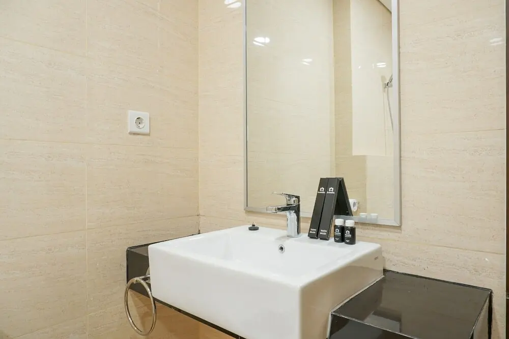 Джакарта: Comfy 4 Pax 2BR Apartment at Gallery West Residence