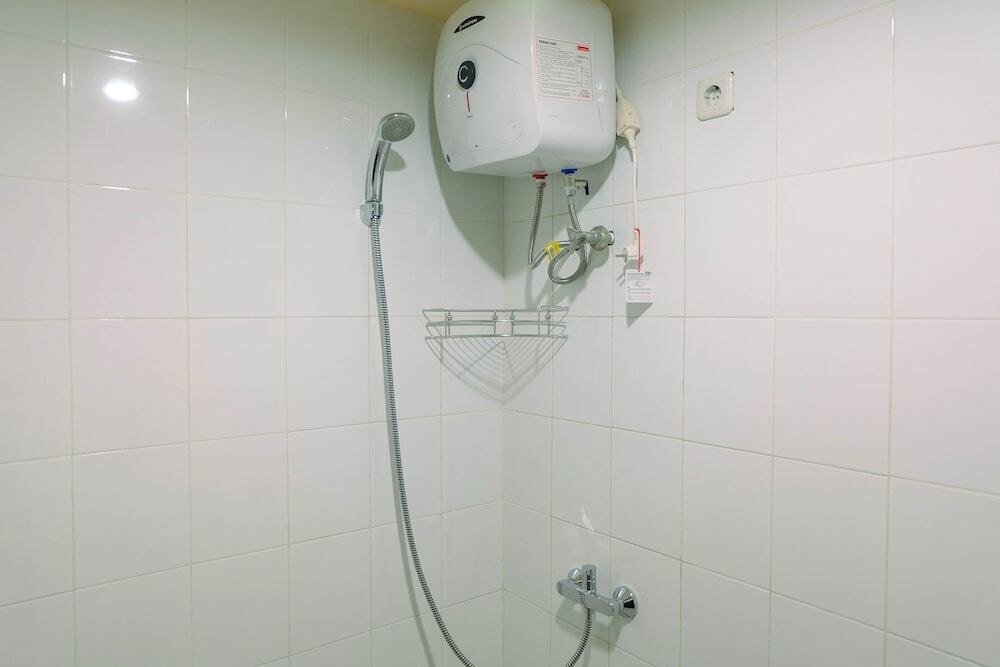 Джакарта: Big And Homey 3br Menara Rajawali Edelweis Apartment