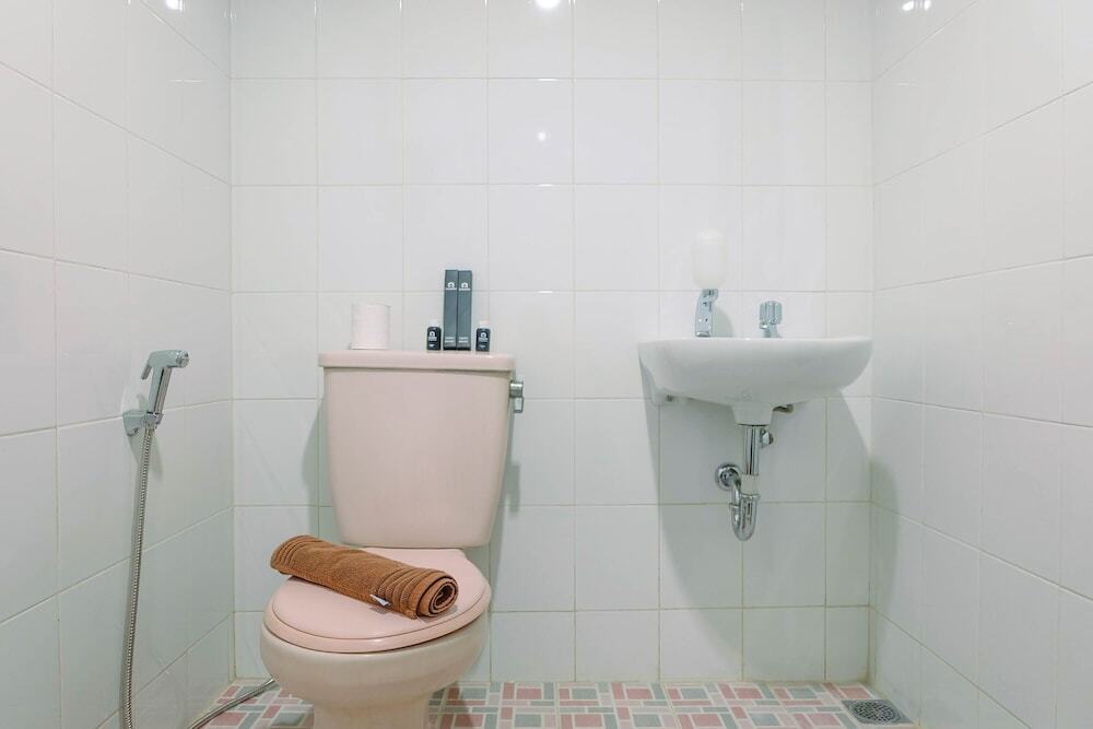 Джакарта: Big And Homey 3br Menara Rajawali Edelweis Apartment