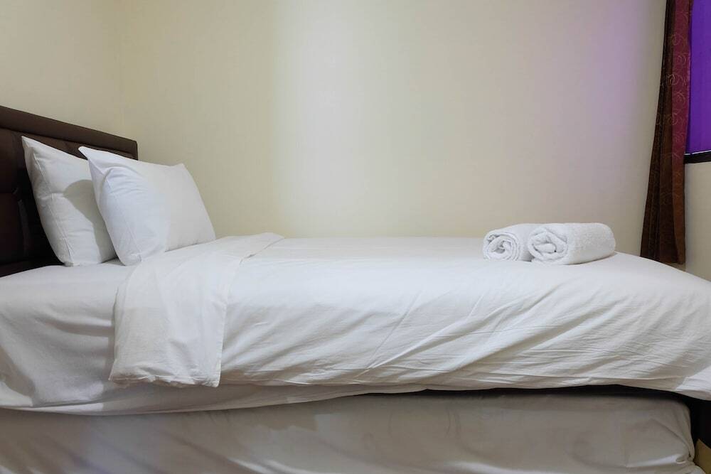 Джакарта: Big And Homey 3br Menara Rajawali Edelweis Apartment