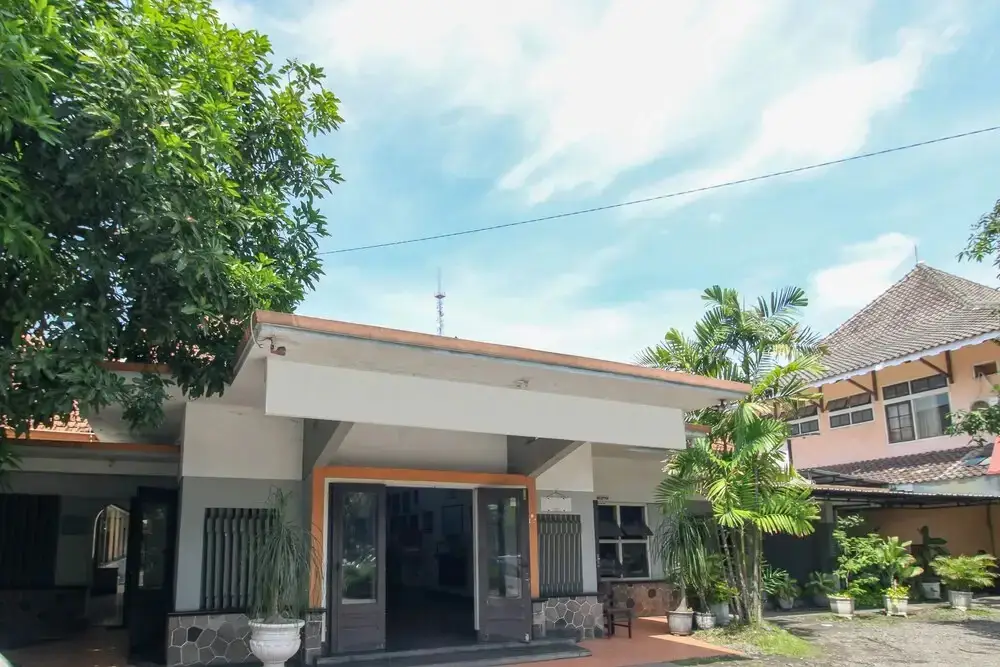 Суракарта: Airy Stasiun Balapan Monginsidi 106 Solo