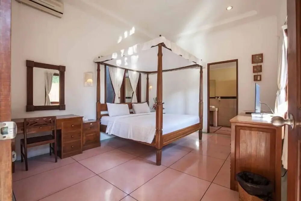 Кута: PB - Villa 2 - 2BR · 2-BR Private Pool Villa Walk to Seminyak Beach