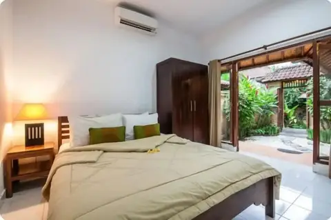SMV- 2BedGRDN - V6 · 2BR Garden Villa Walk to shops and Beach Legian — фото 1