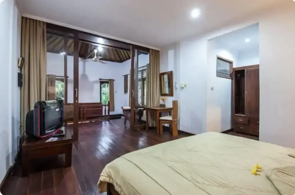 Кута: SMV- 2BedGRDN - V6 · 2BR Garden Villa Walk to shops and Beach Legian