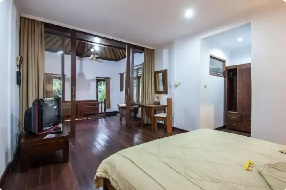 Кута: SMV- 2BedGRDN - V7 · 2BR Garden Villa Walk to shops and Beach Legian