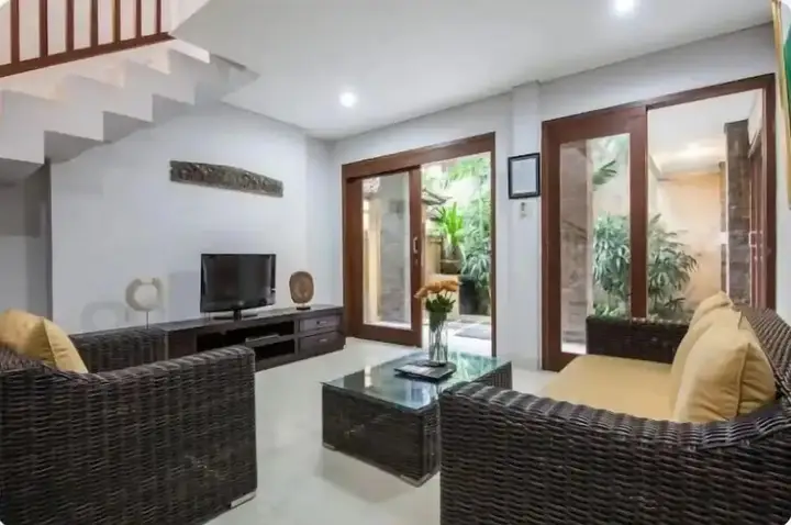 Кута: SMV - garden - 7-BR · 7BR Garden Villa Walk to Beach and Shops Legian