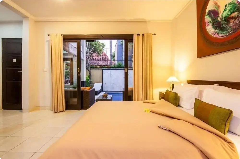 Кута: SMV . 4-BR · 4BR Pool Prime Area Walk To Beach N Shops Legian