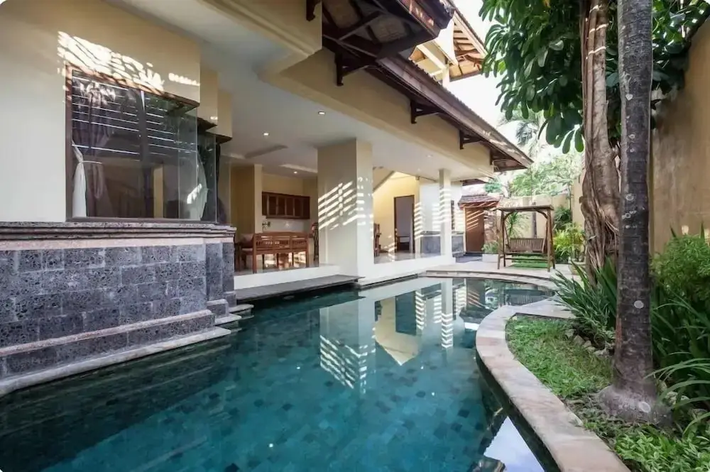 Кута: 4 Bathroom Private Pool Villa near Seminyak Beach Bali
