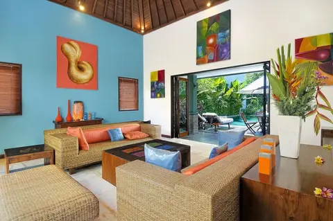 Luxury 3 Bed Villa With Private Pool Close to Echo Beach — фото 1