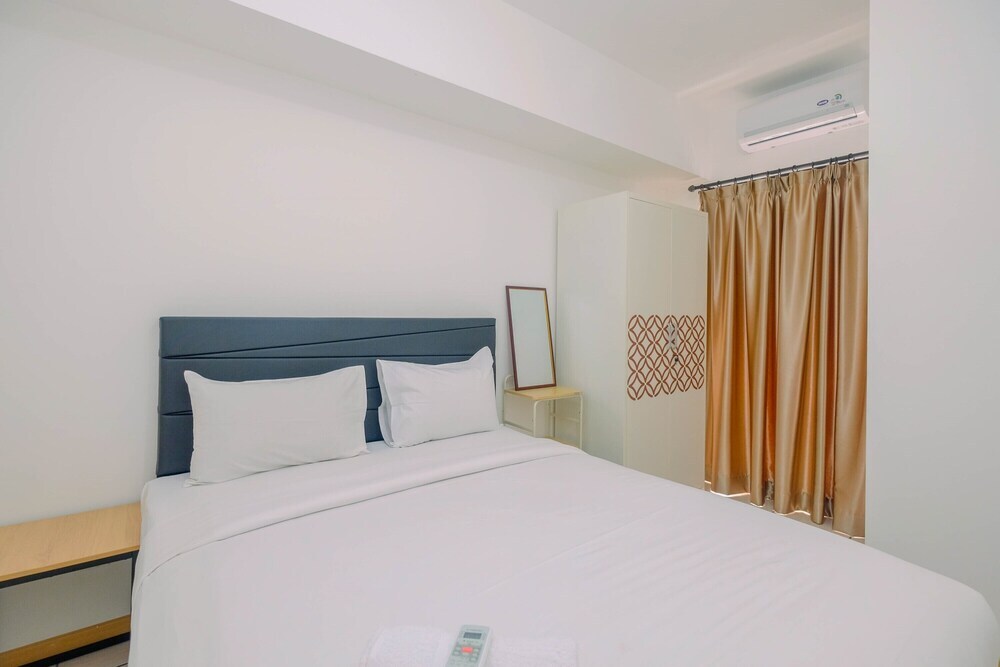 Legok: Simply Furnished And Comfy 2br Apartment @ M-Town Residences