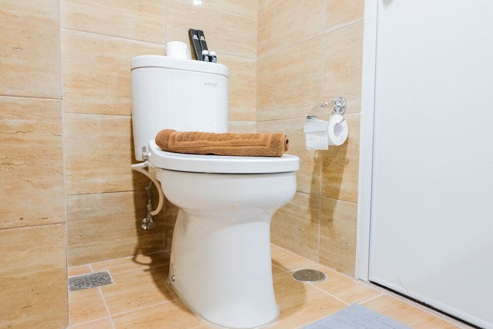 Южный Тангеранг: Minimalist and Convenient 1BR Bintaro Plaza Apartment