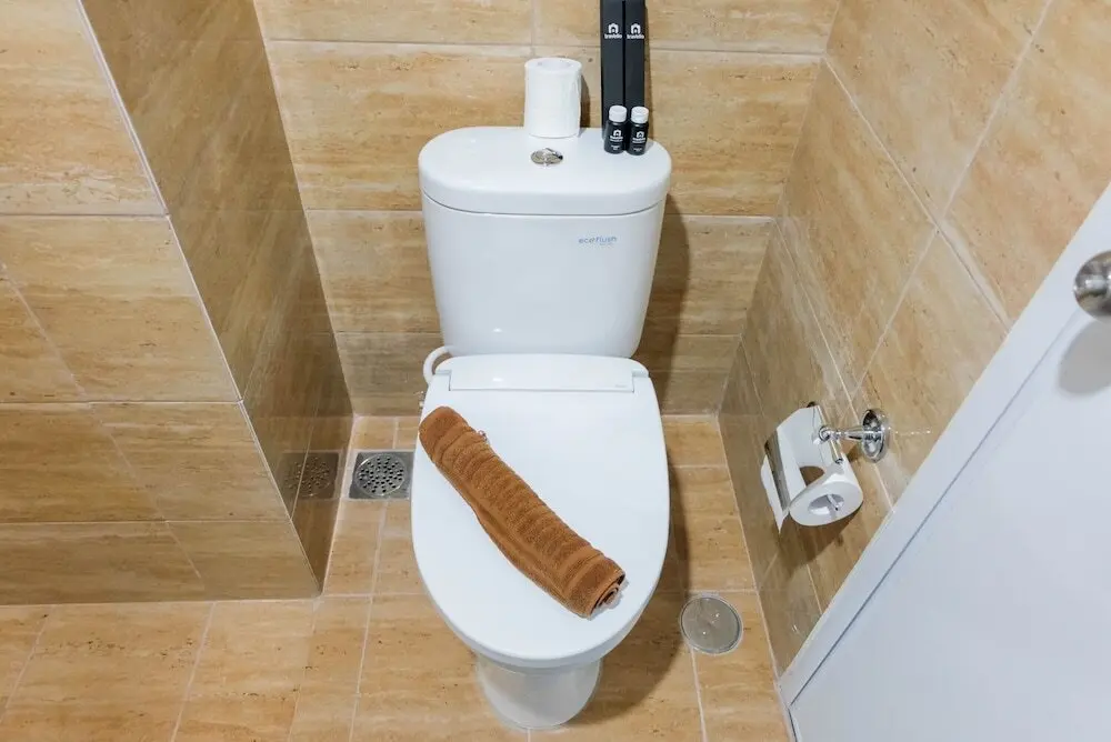 Южный Тангеранг: Minimalist and Convenient 1BR Bintaro Plaza Apartment