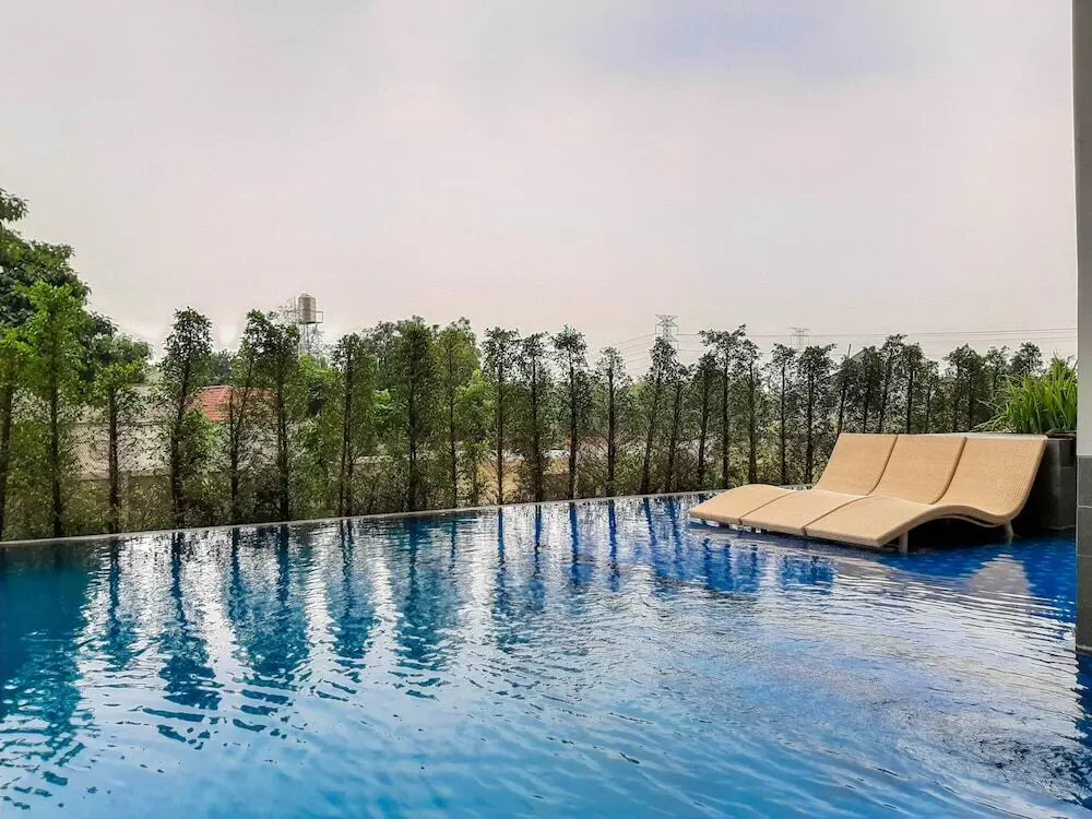 Южный Тангеранг: Minimalist and Convenient 1BR Bintaro Plaza Apartment