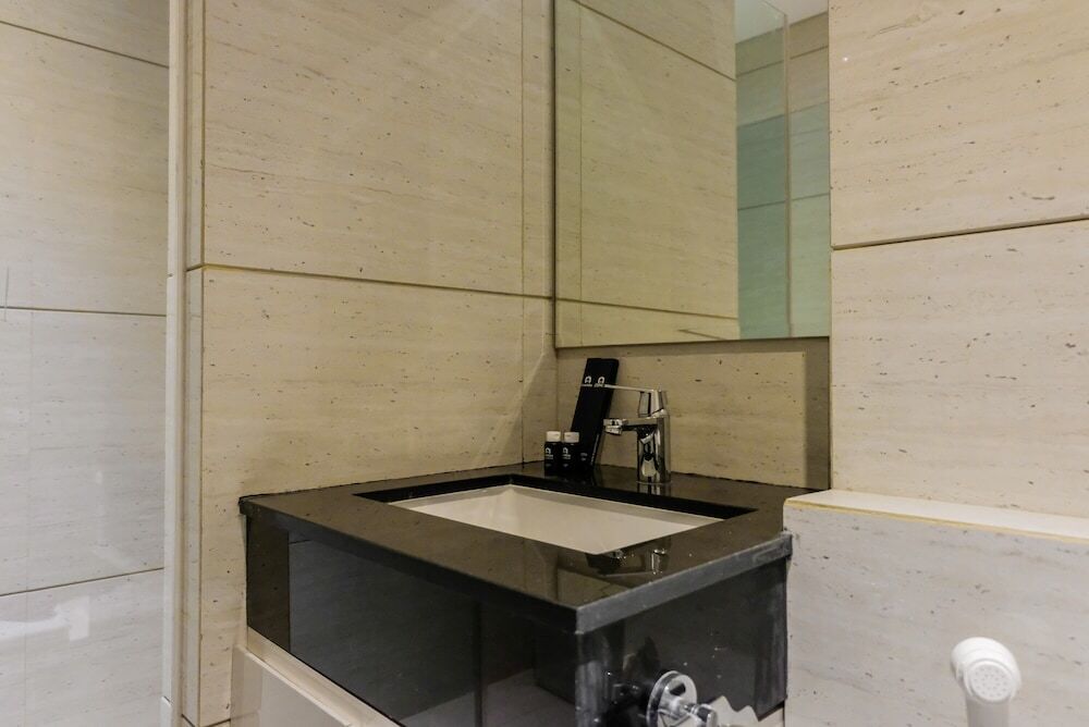 Южный Тангеранг: Best Price 2BR Apartment at Brooklyn Alam Sutera