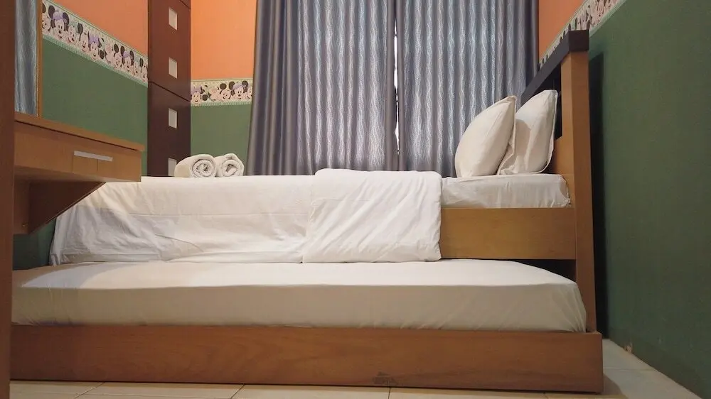 Бандунг: Brand New 2BR Grand Setiabudi Apartment By Travelio