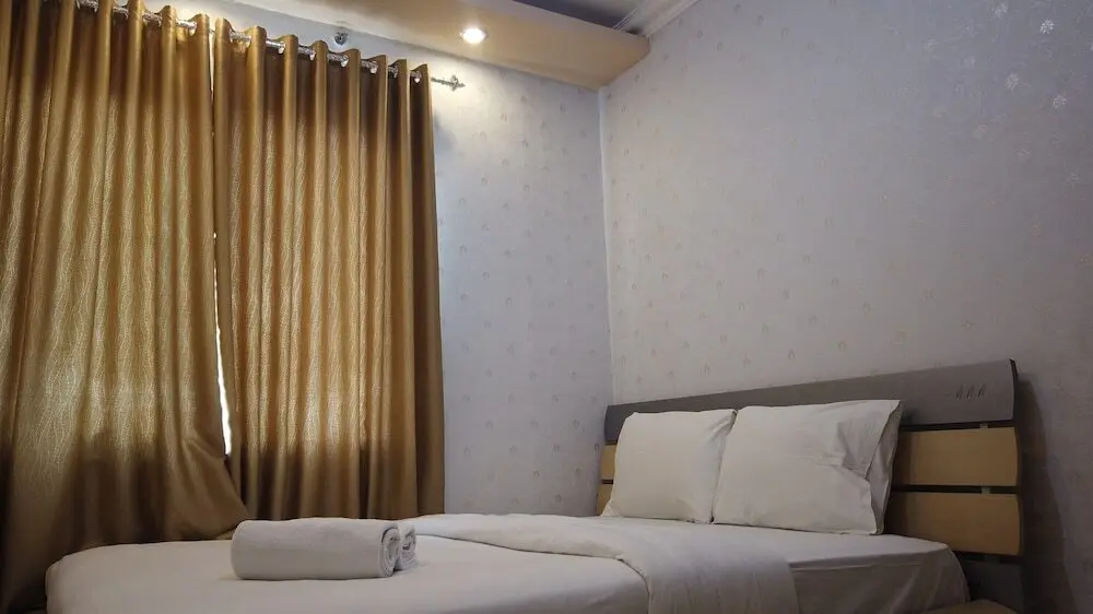 Бандунг: Brand New 2BR Grand Setiabudi Apartment By Travelio