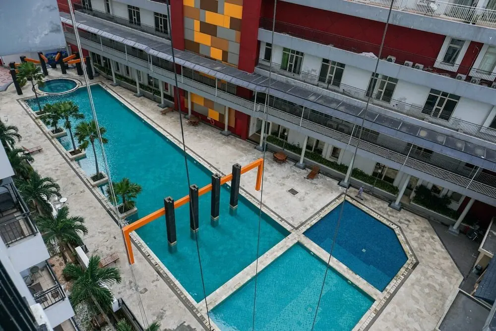 Джакарта: Comfy 2br with Sofa Bed at Gardenia Boulevard Apartment