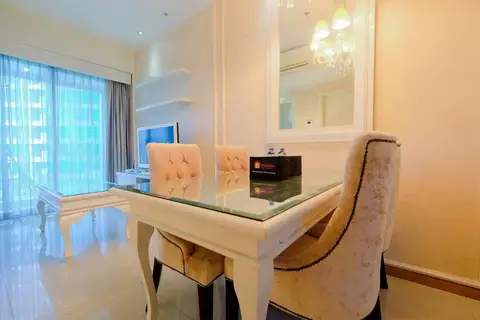 Modern and Comfortable 1BR at Casa Grande Apartment — фото 1