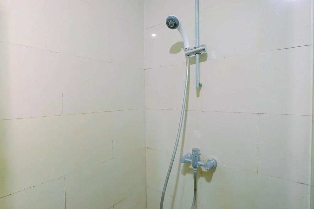 Джакарта: Modern and Comfortable 1BR at Casa Grande Apartment