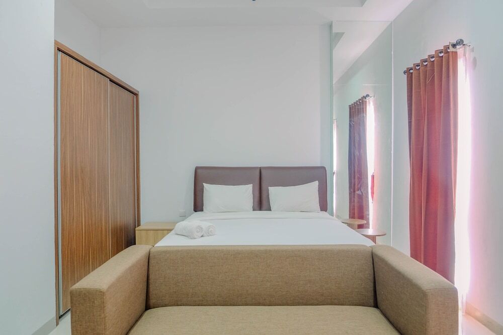 Чикаранг: Premium Spacious Studio Apartment @ Azalea Suites Cikarang